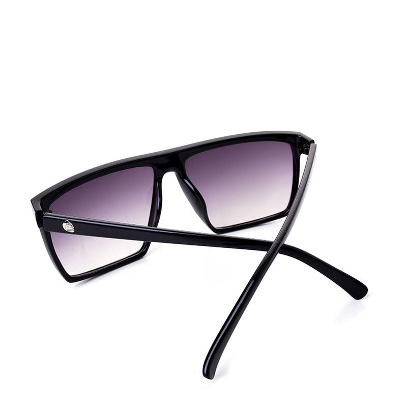Photochromic Oversized Sunglasses